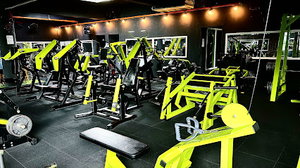 Sky Fitness Seremban - Seremban 2 AF1QipMOxMK7LRXB3Y9PNAWojvjHlVaHujDH3B8slsAYw426 h240 k no
