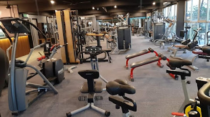LEGENDS OLD SKOOL GYM SENTOSA - Klang 2 AF1QipOuAx7f MzAd7G924jaykAeObTAwOMEoJaiaBf2w429 h240 k no
